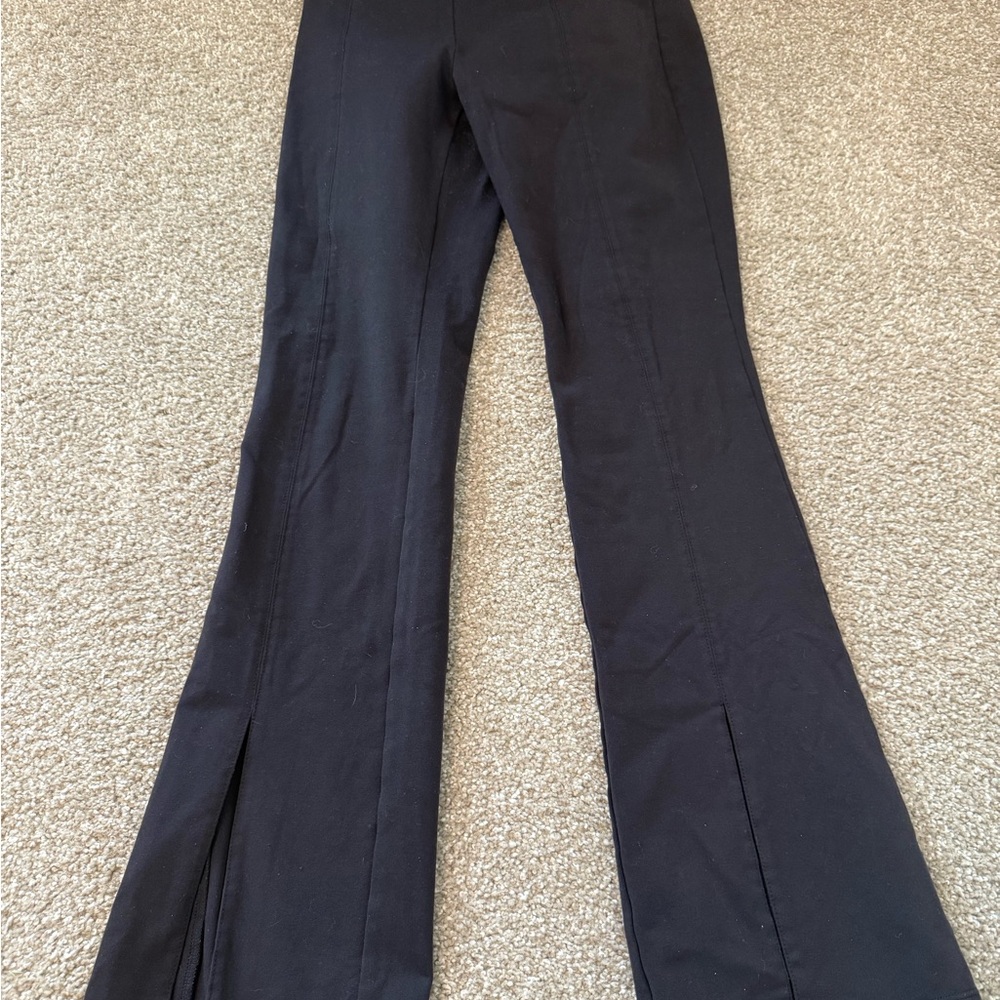 Alo Flare Yoga Pants